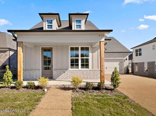 878 Coahoma Ct, Nesbit, MS 38651