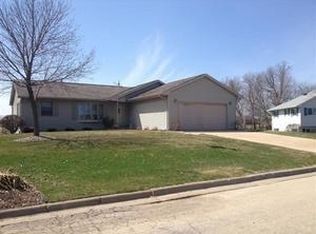 312 N Lawrence Ave, Tomah, WI 54660
