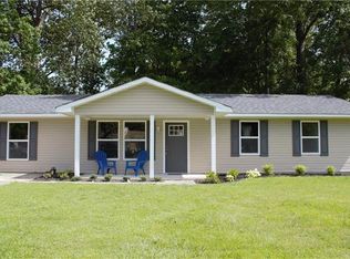 5648 Person St, Suffolk, VA 23435