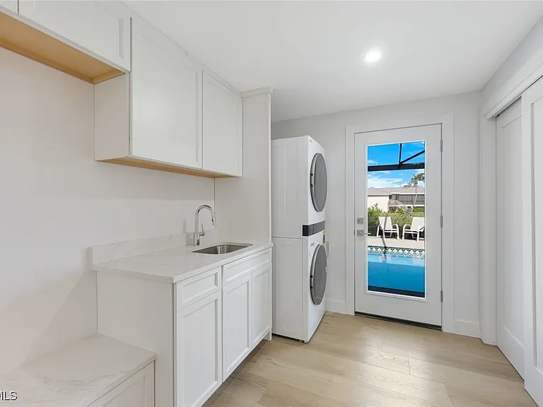 707 Durion Ct — Photo 20