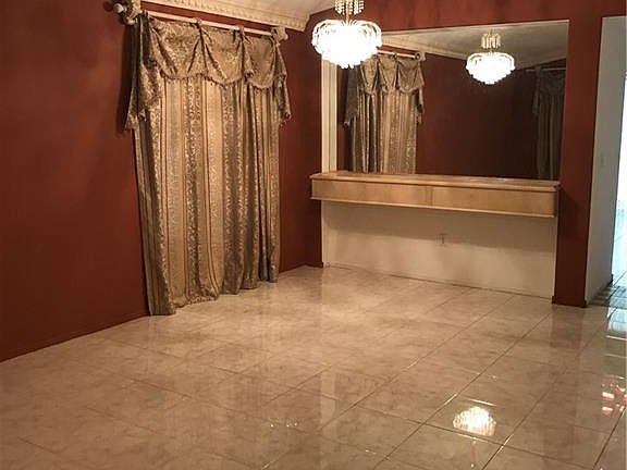 3rd image of 7434 W Diablo Dr