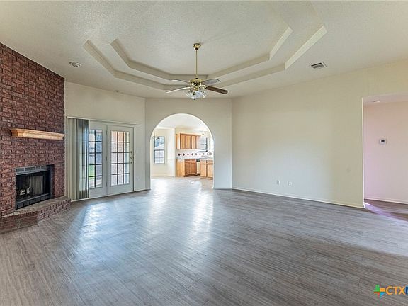 3rd image of 2310 Amethyst Dr