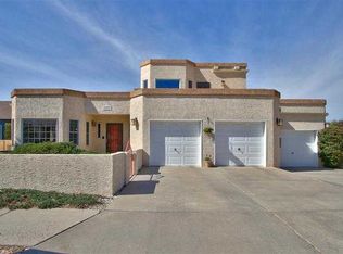 9409 De Vargas Loop NE, Albuquerque, NM 87109