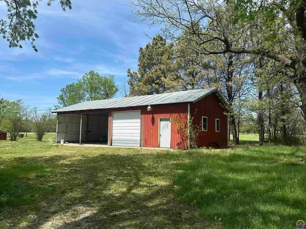 1767 Road B5, Emporia, KS 66801