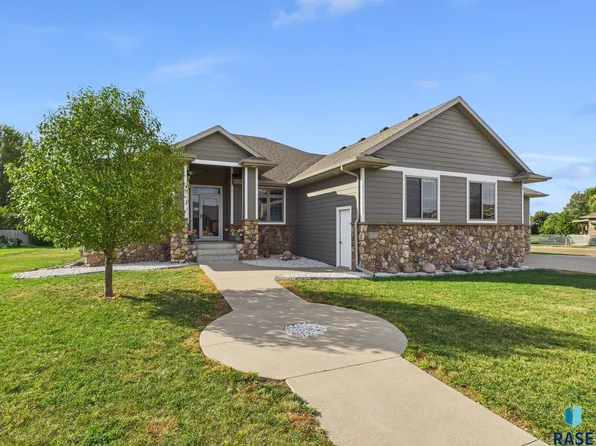 2813 W Stratton St, Sioux Falls, SD 57108