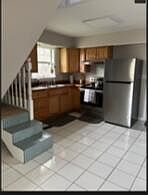 3rd image of 209 W School St