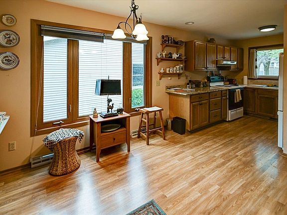 5th image of 4528 White Aspen Rd