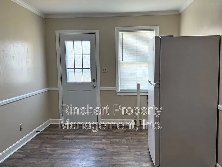 242 Cherry Rd S — Photo 7
