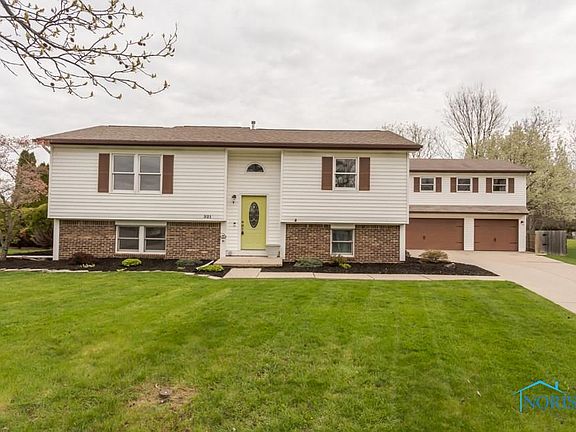 2nd image of 521 Bay River Ct