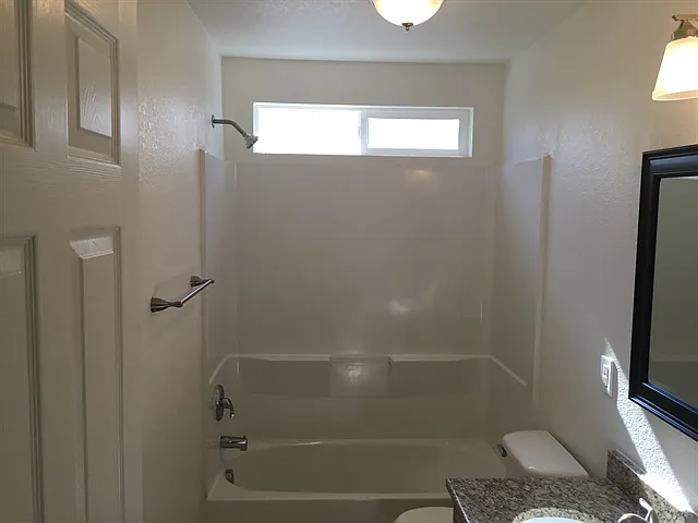 9946 Helena St — Photo 6