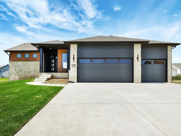 2533 N Bluestone St, Andover, KS 67002