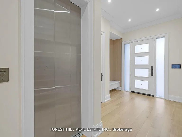132 Lothian Ave — Photo 7