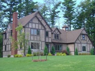 10 White Pines Rd, Bridgewater, MA 02324