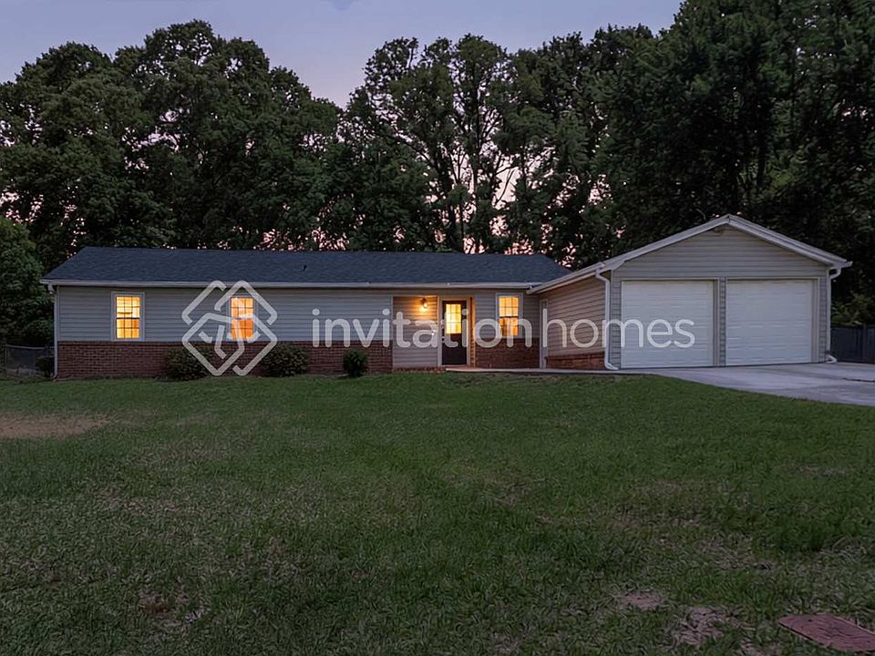 1st image of 2512 Meadowbrook Way