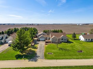 3885 E 2050th Rd, Serena, IL 60549