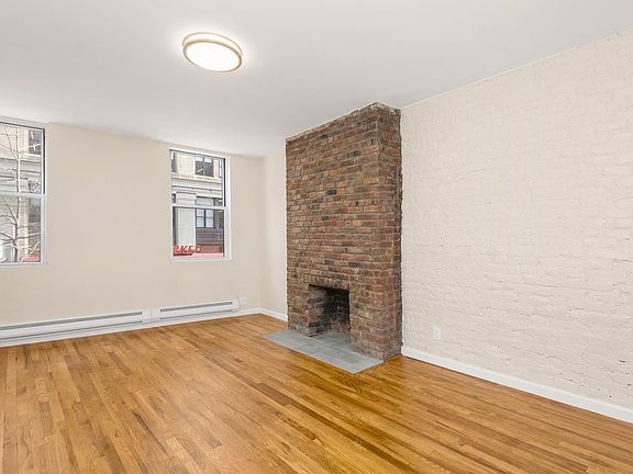 3rd image of 90 University Pl APT 1