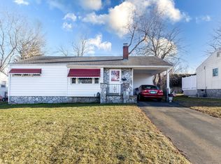 113 Harding St, Wethersfield, CT 06109