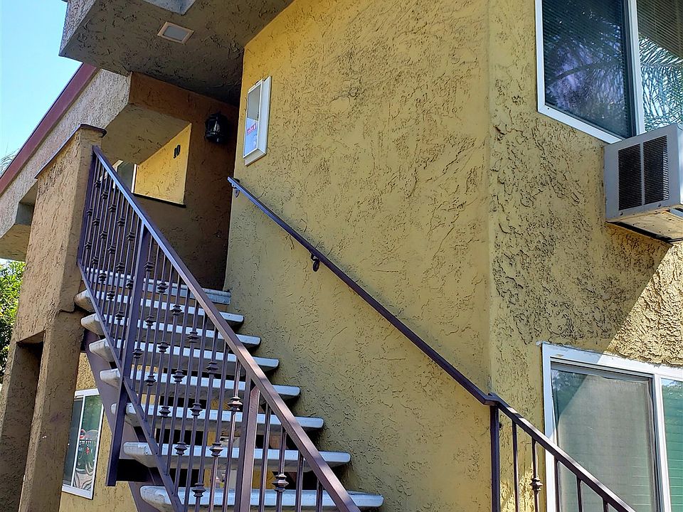1st image of 1631 Bayview Heights Dr Unit 10