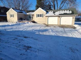 419 Lombardi Rd, Le Mars, IA 51031