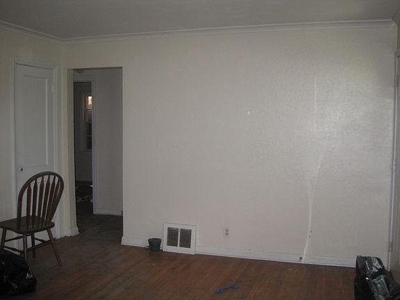 3rd image of 7337 Bellefontaine Ave