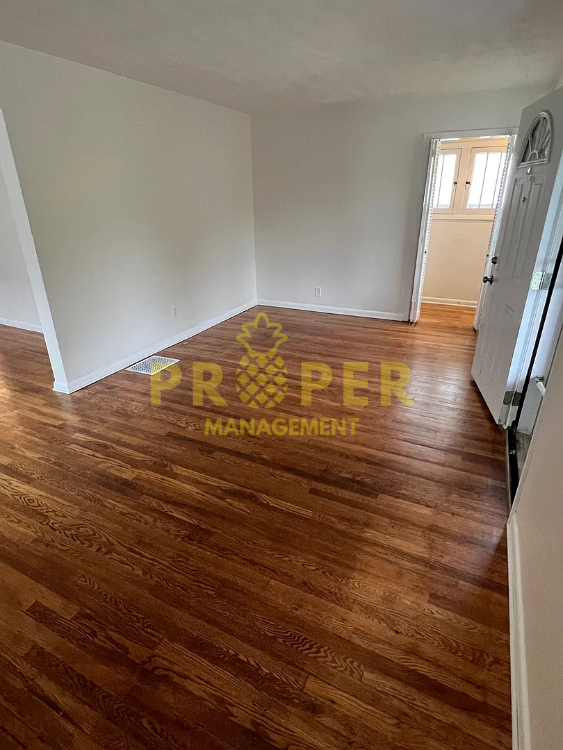 2 bedrooms 1 bathroom house for rent — Photo 3