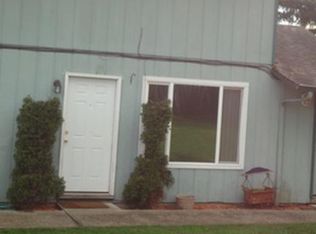 361 Warner Milne Rd APT 4, Oregon City, OR 97045