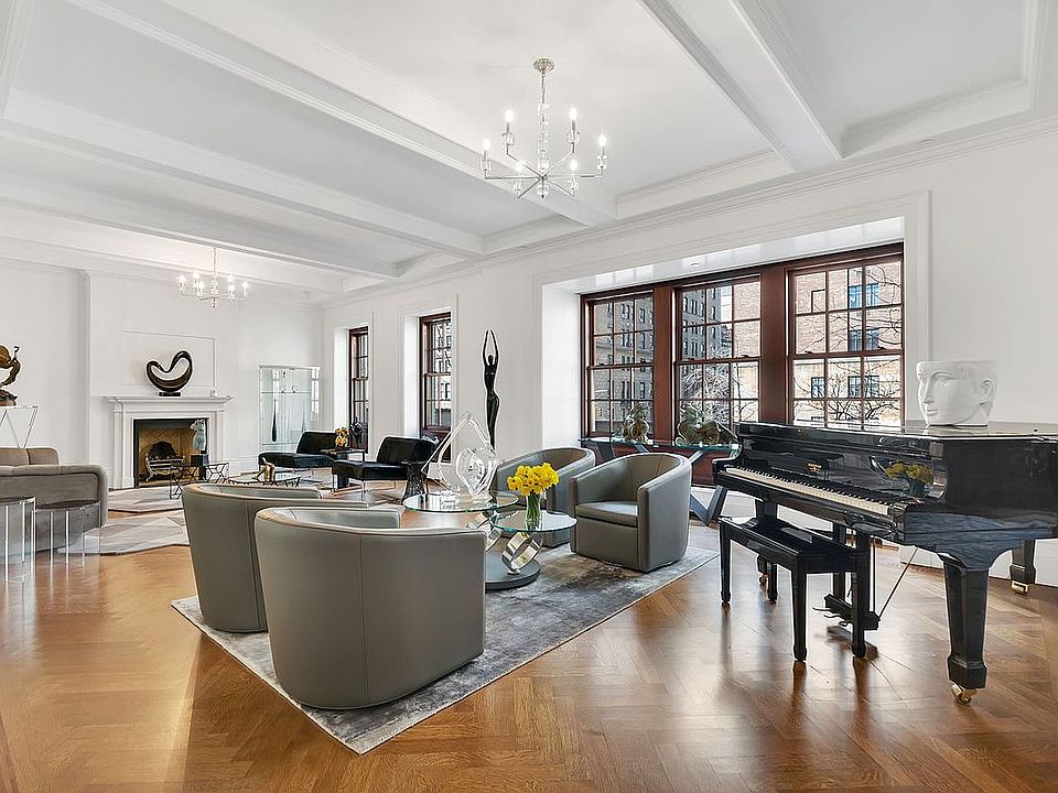 1st image of 823 Park Ave #1/2