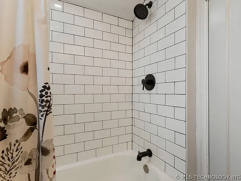 1204 S Zunis Ave #2 — Photo 15
