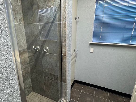 4th image of 2232 N 41st St