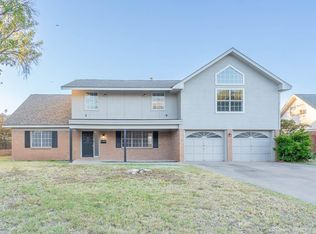 3213 Sentinel Dr, Midland, TX 79701