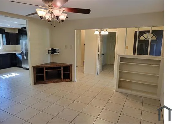 3159 Southlake Park Rd — Photo 6