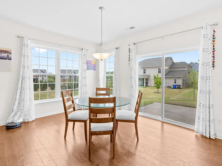 14917 Baldridge Dr — Photo 23