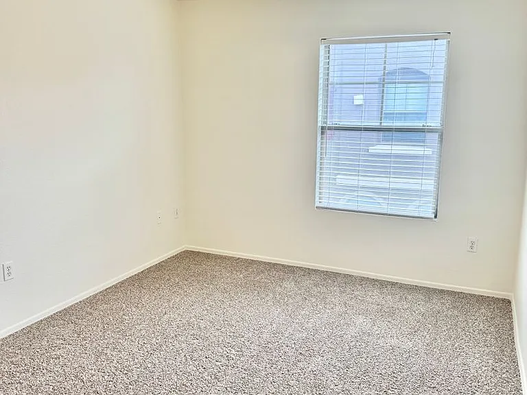 2402 E 5th St #1604 — Photo 20