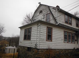 24 Bonair Ave, Waterbury, CT 06710