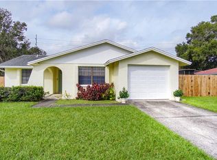 637 Pine Forest Dr, Brandon, FL 33511