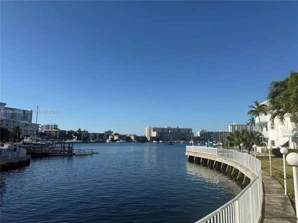 2500 Diana Dr APT 107, Hallandale Beach, FL 33009