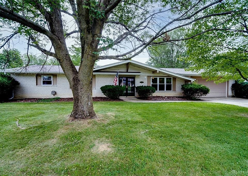 1st image of 2136 Granada Dr
