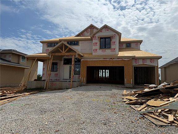 4th image of 3601 W 187th St