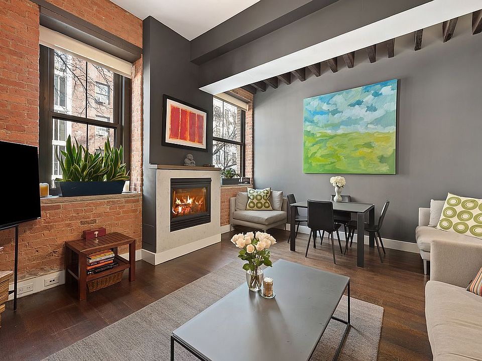 1st image of 406 W 45th St APT 2A