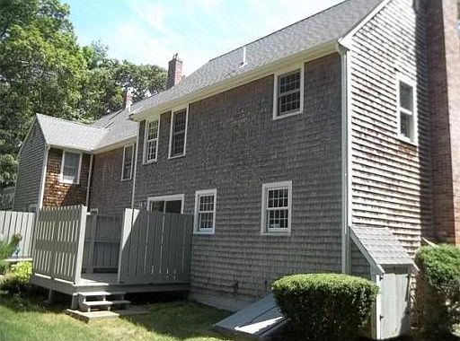 3rd image of 228 Twin Lakes Dr