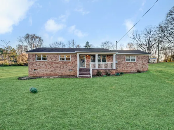 86 Dogwood Cir, Clinton, SC 29325