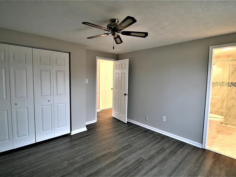 507 Smoketree Ct — Photo 8