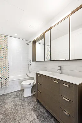 Rented by Compass | media 25