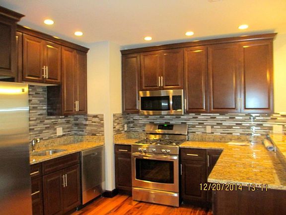2nd image of 738 S 11th St APT 2F
