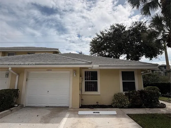 12802 Woodmill Dr, Palm Beach Gardens, FL 33418