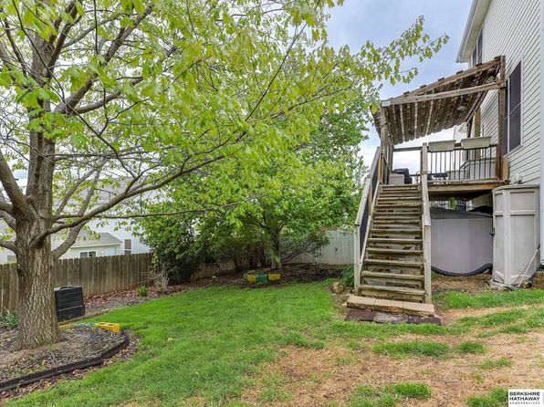 5012 S 194th St, Omaha, NE 68135