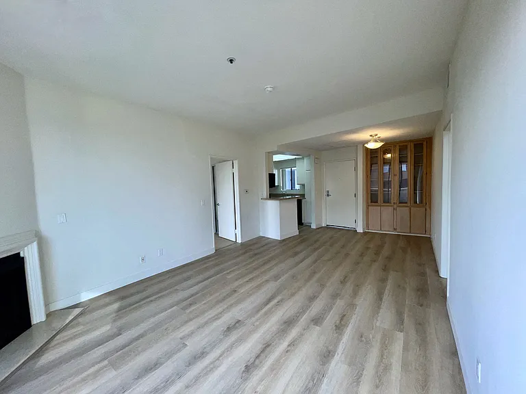 Park Rochester Apartments — Photo 105