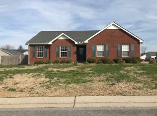 3030 Holsted Dr, Murfreesboro, TN 37128