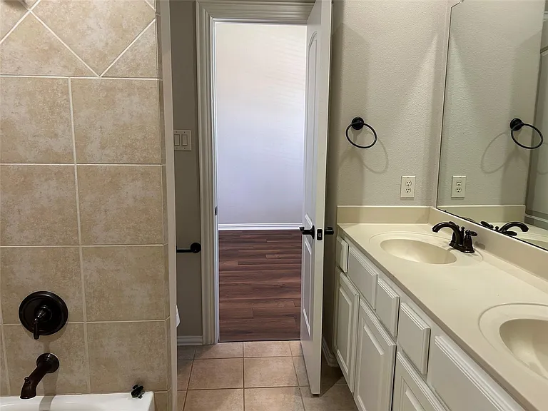 101 E Silverwood Ranch Est — Photo 29