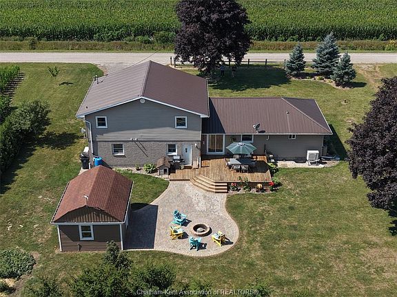 4th image of 24261 Degeest Rd